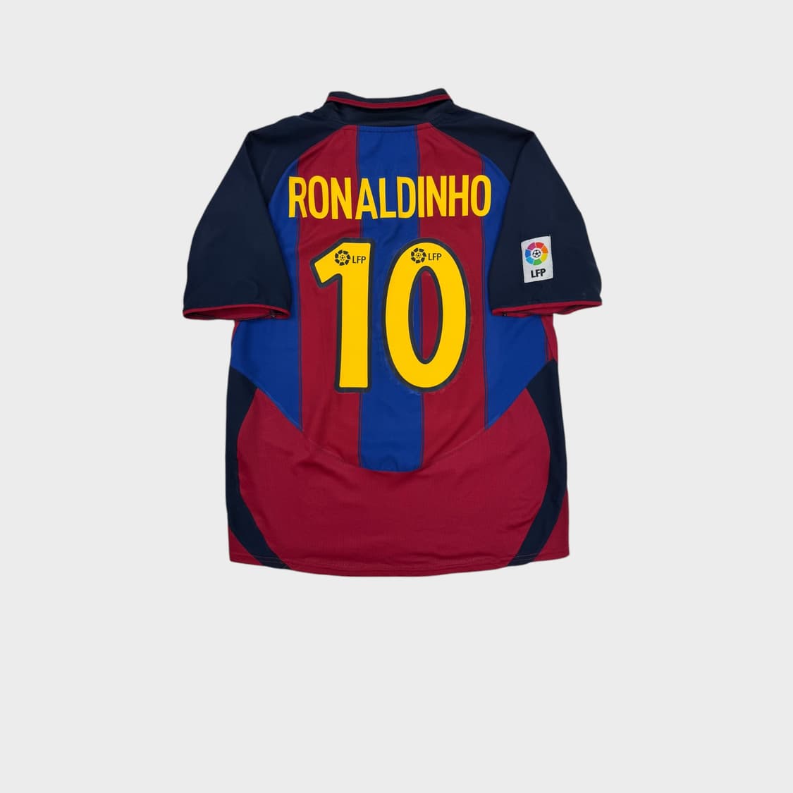 03-04 바르셀로나 홈 No.10 호나우지뉴 상품이미지2