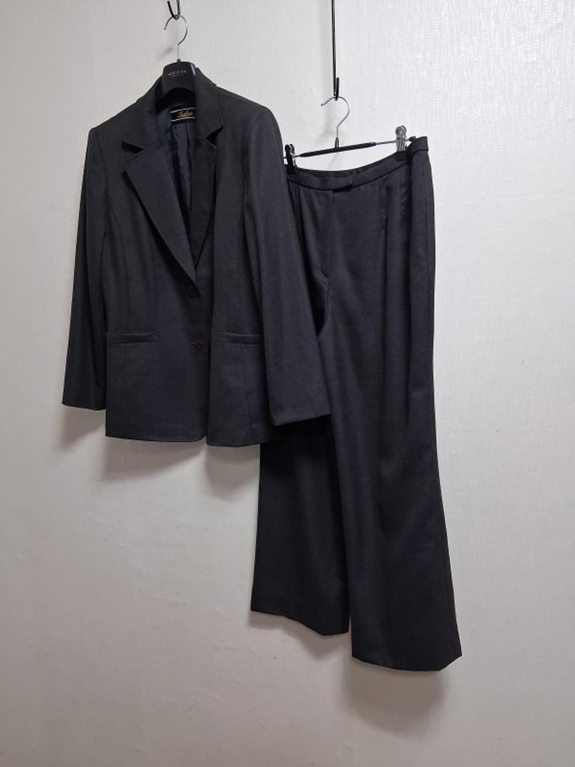 Leilian 춘추 순모울 정장 슈트 셋업 순모바지정장세트 새상품상태 L 상품이미지1