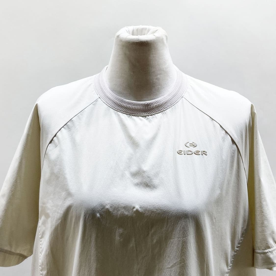 아이더 2025 여성후드 바람막이 티셔츠 S  상품이미지2