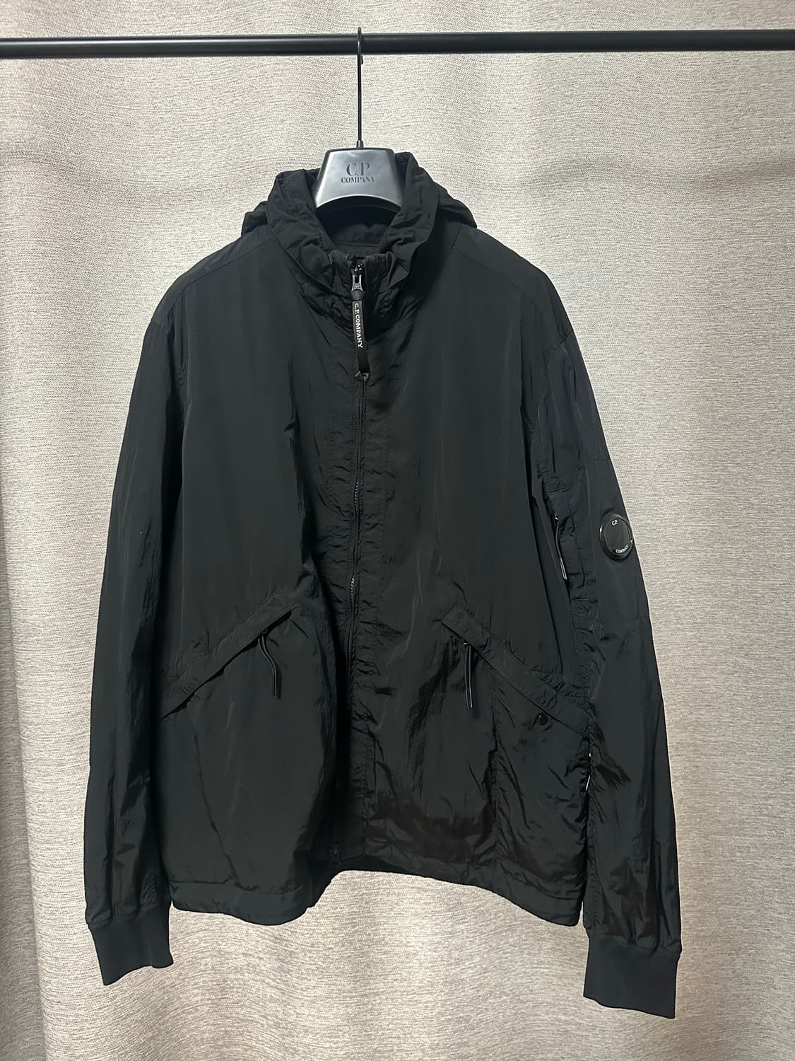CP컴퍼니 크롬R 나일론 바람막이 블랙 (52) 상품이미지1