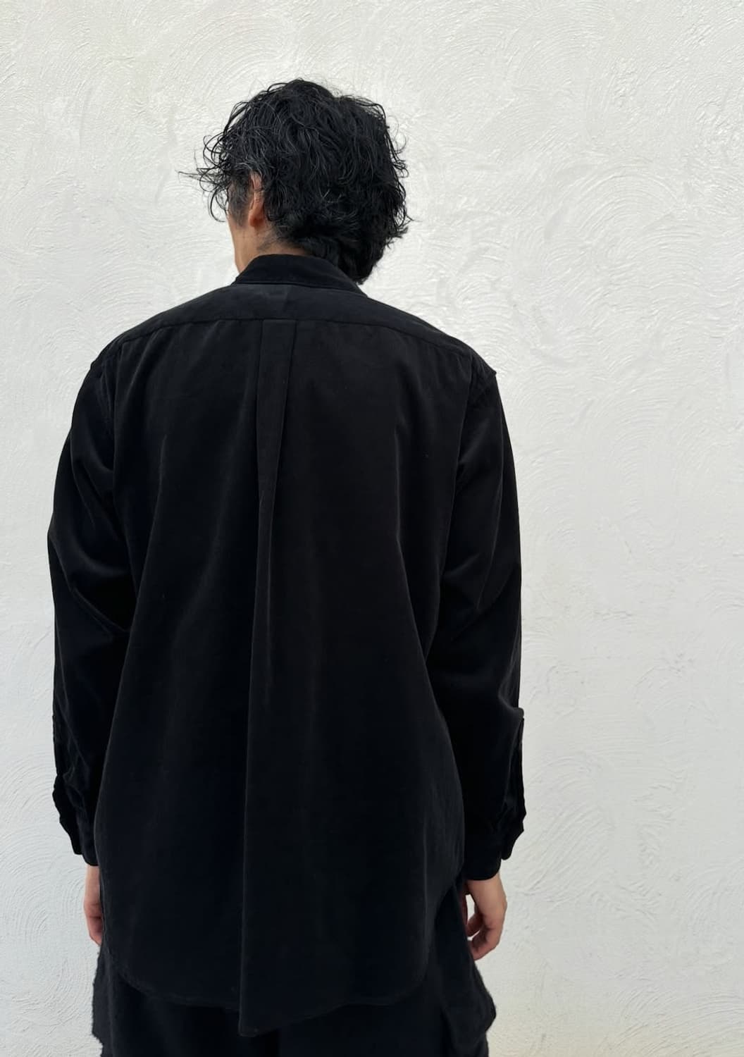 [2] 코모리 24aw 코듀로이 셔츠 블랙 상품이미지2