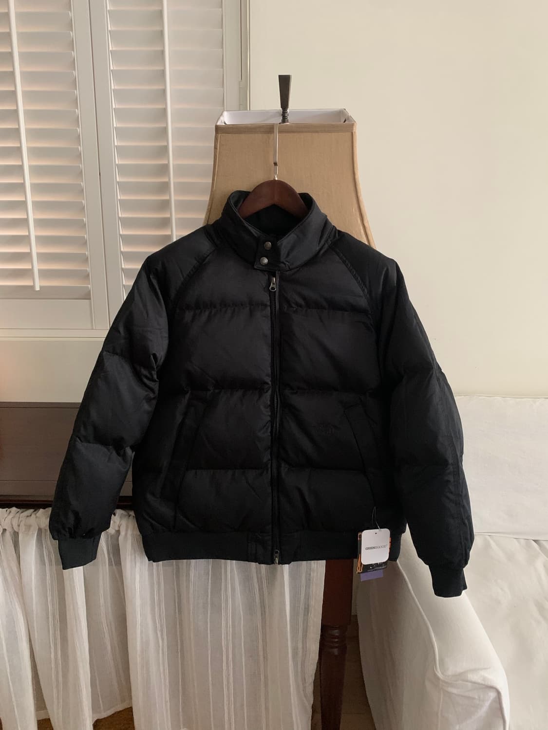 노스페이스 퍼플 로고 패딩 상품이미지1