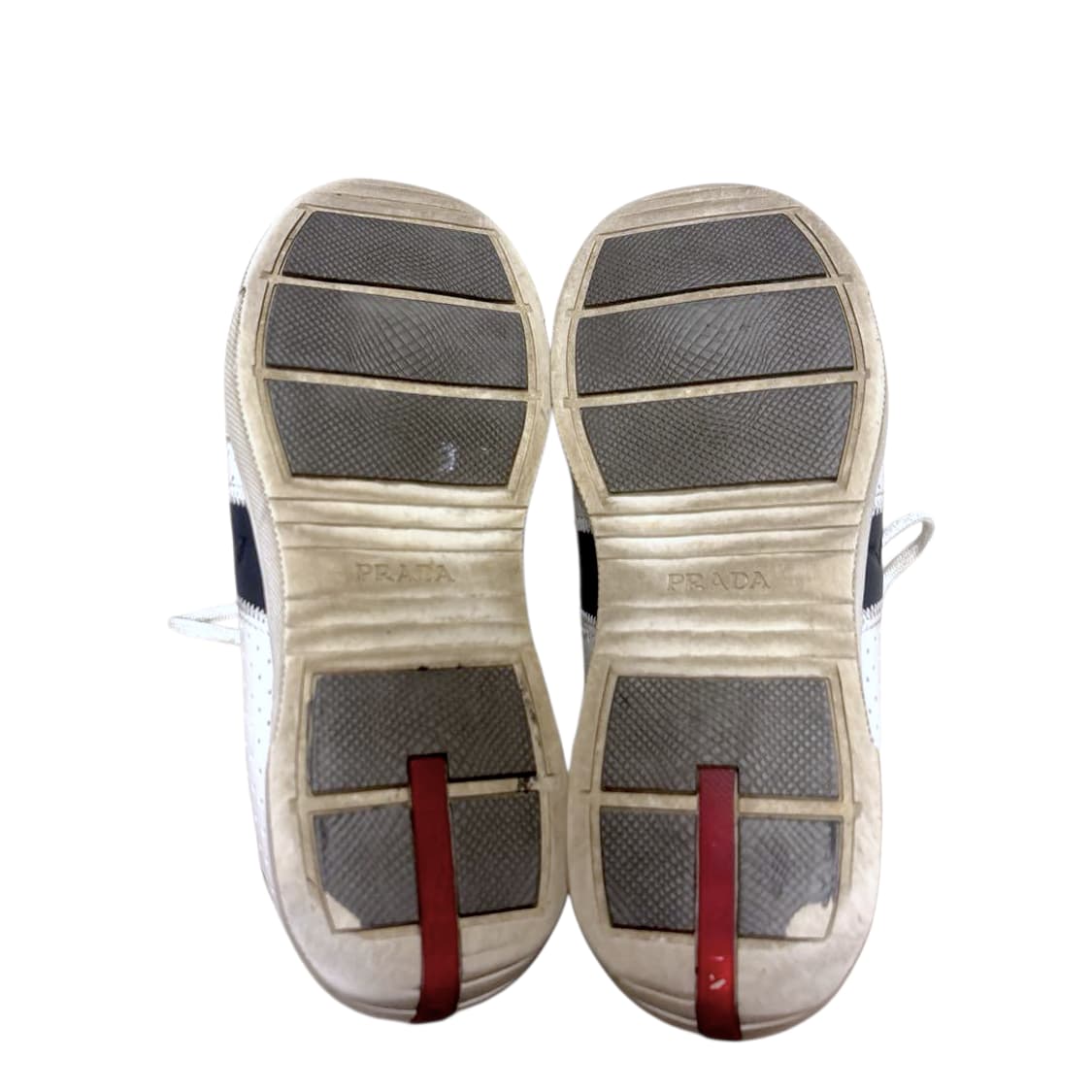 프라다 스포츠 아카이브 레더 펀칭 스니커즈 상품이미지8