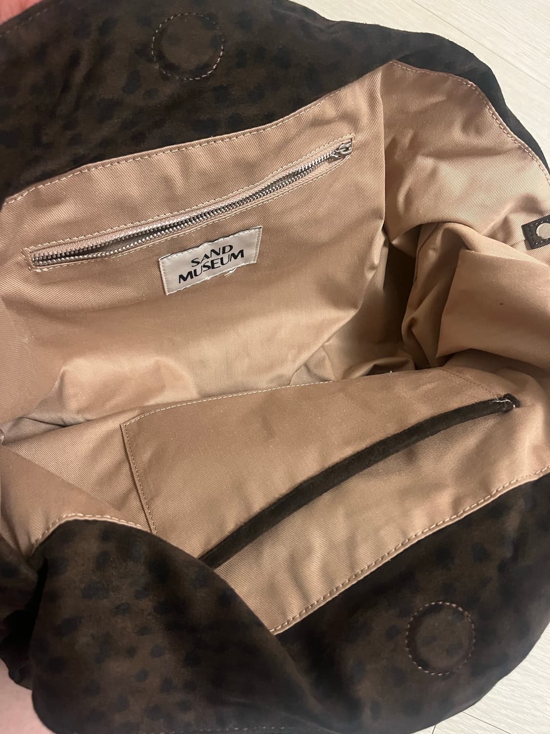 샌드뮤지엄 CACTUS HOBO BAG 상품이미지5