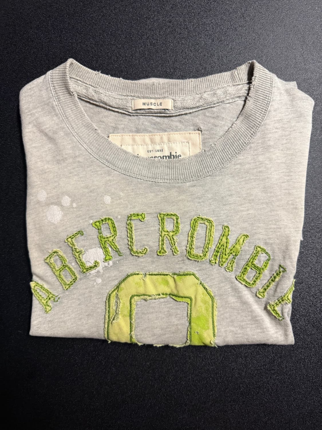 아베크롬비 반팔티 M 상품이미지3