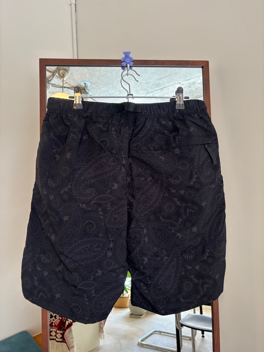 그라미치 x ships 페이즐리 패턴 검정 반바지 상품이미지5