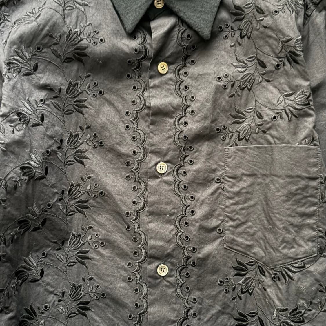 Floral Needlepoint Punching Blouse 상품이미지4