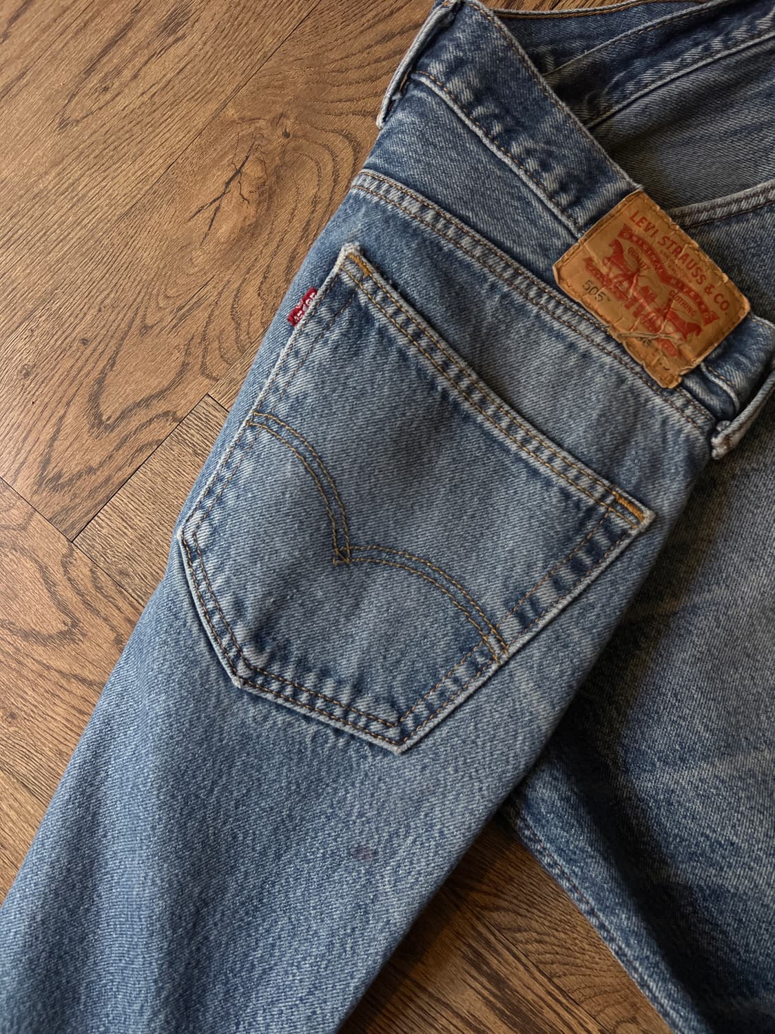 [36]리바이스 505 빈티지 워싱 레귤러 스트레이트핏 데님 팬츠 상품이미지7