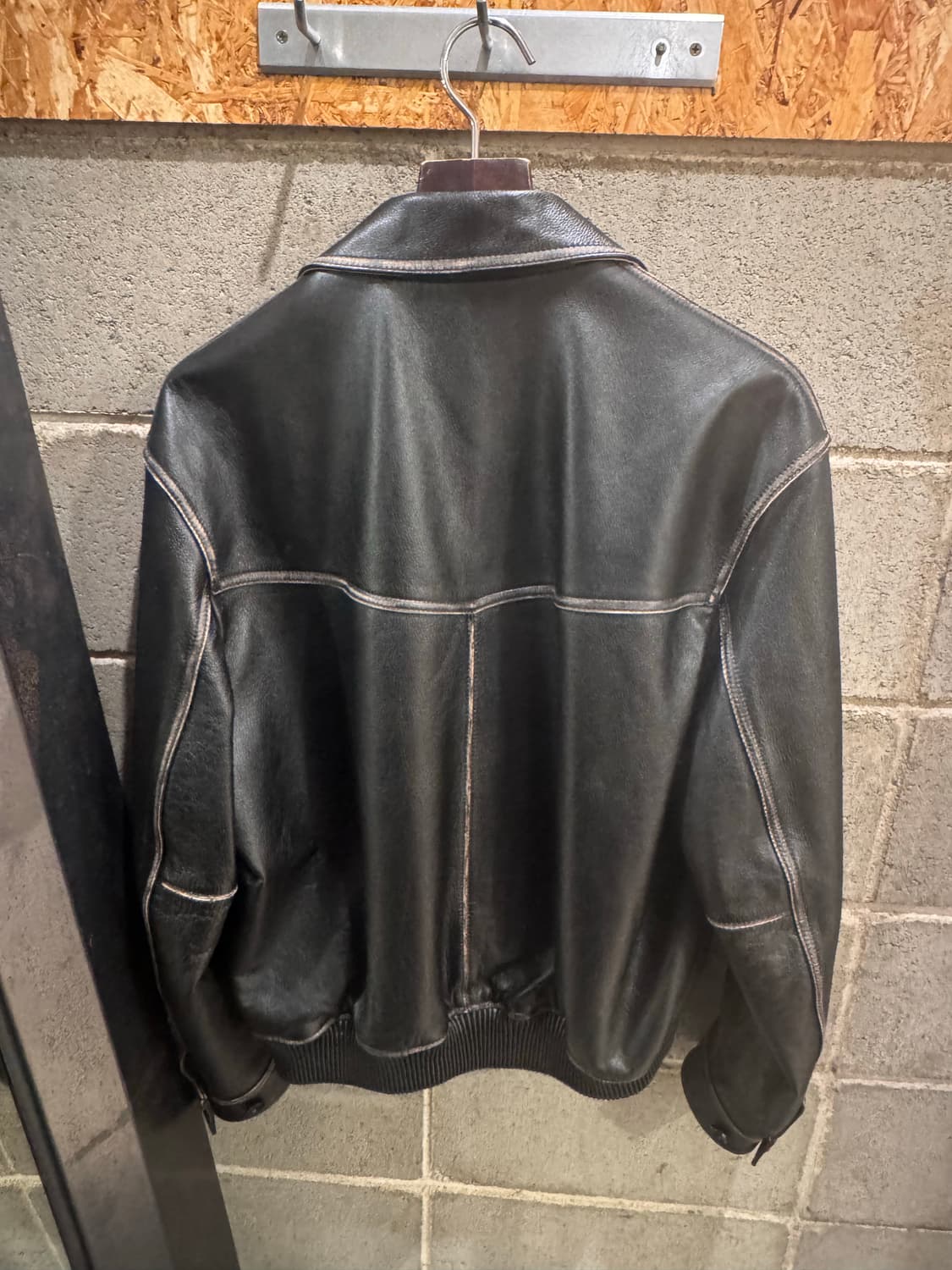 인사일런스 디스트레스드 레더 자켓 블랙 M 상품이미지4