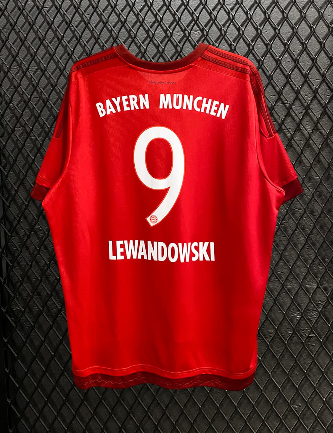 15/16 뮌헨 홈 레반도프스키 (3XL) 상품이미지3