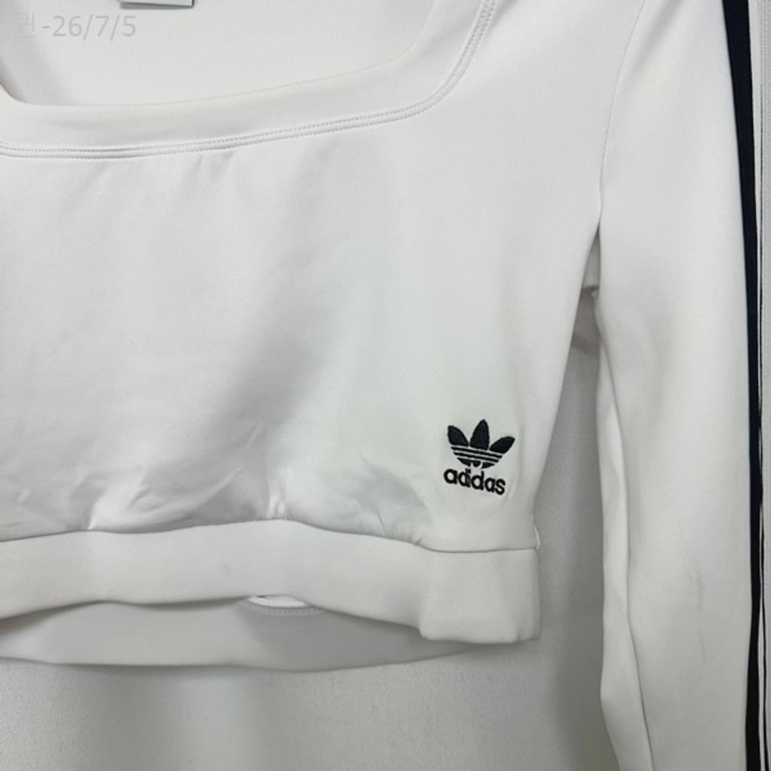 아디다스 여자 크롭 운동복 긴팔티 스판화이트 S 90 상품이미지3