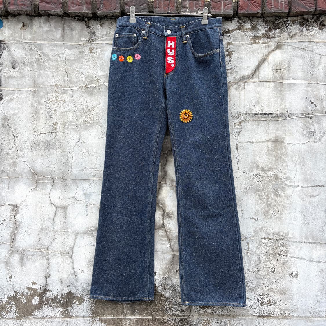 Hysteric Glamour 히스테릭글래머 패치 부츠컷 데님 팬츠 상품이미지1