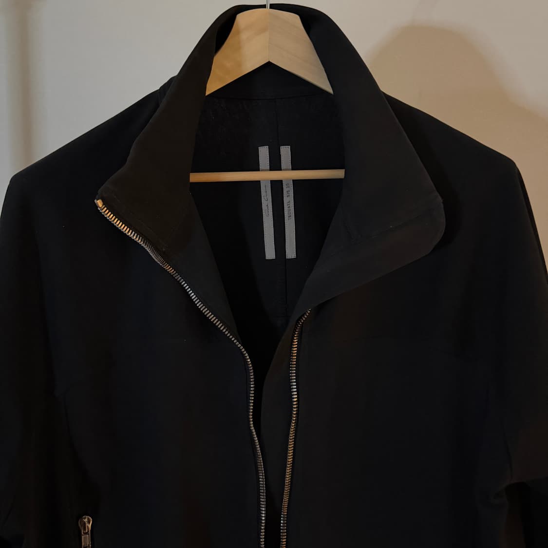 릭오웬스 20ss 토마스 하우즈아고 오버블랙저지 m 상품이미지5