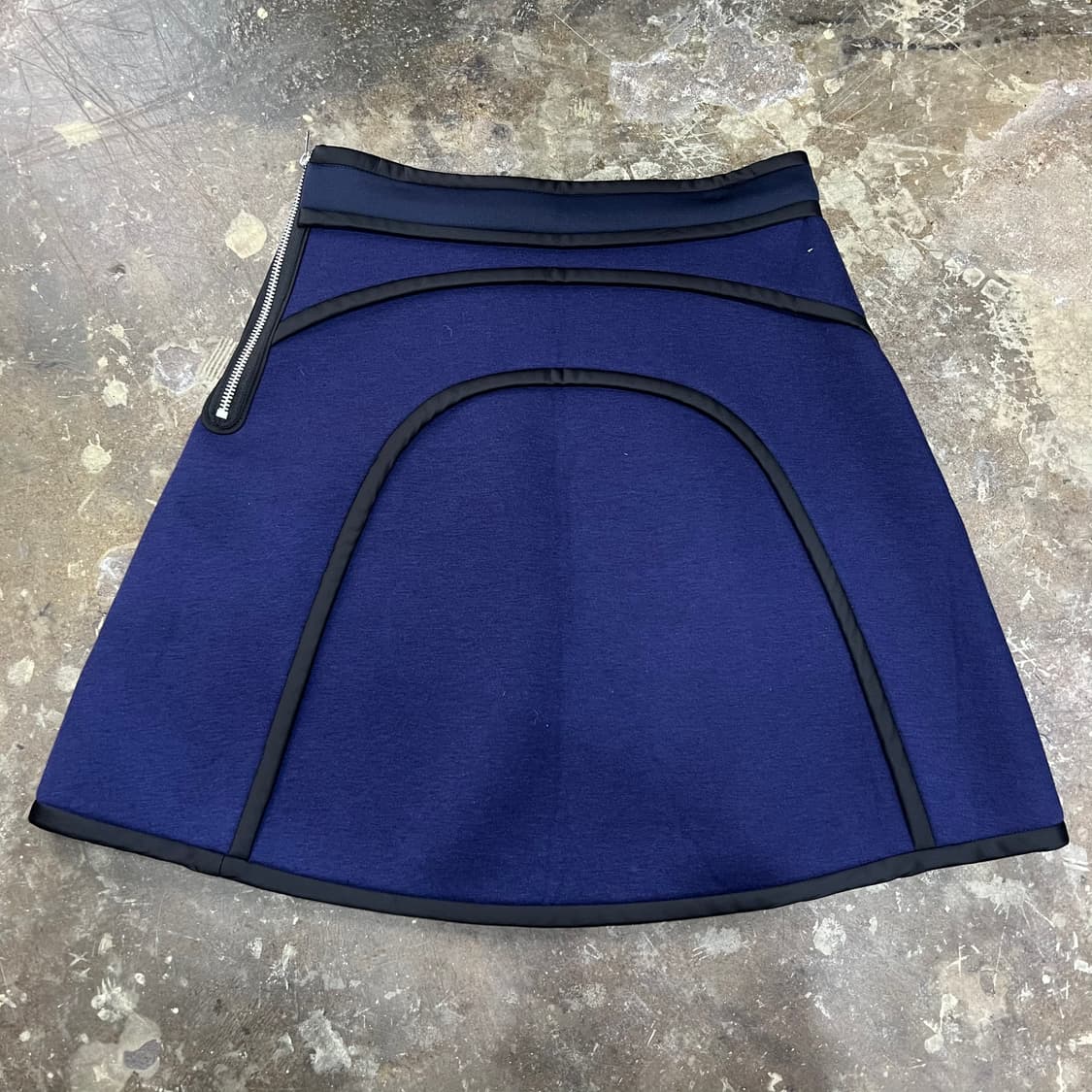 38) 럭키슈에뜨 네오프랜 스커트 치마 상품이미지3