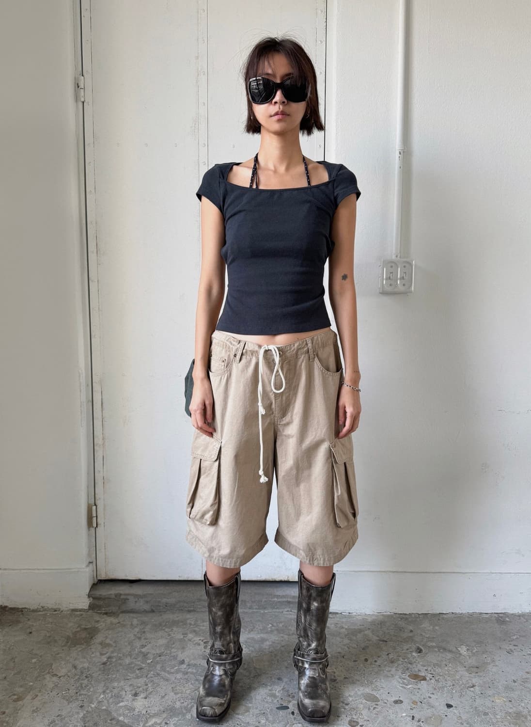 seo 에스이오 OPEN BACK CAP SLEEVE TOP ASH BL 상품이미지2