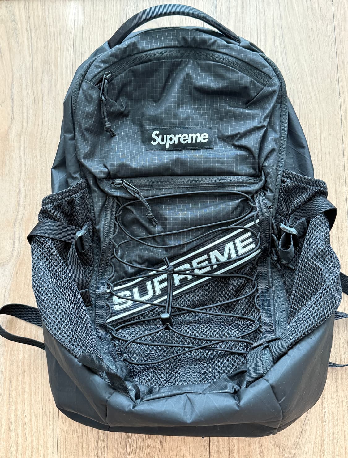 23fw 슈프림 백팩 상품이미지1