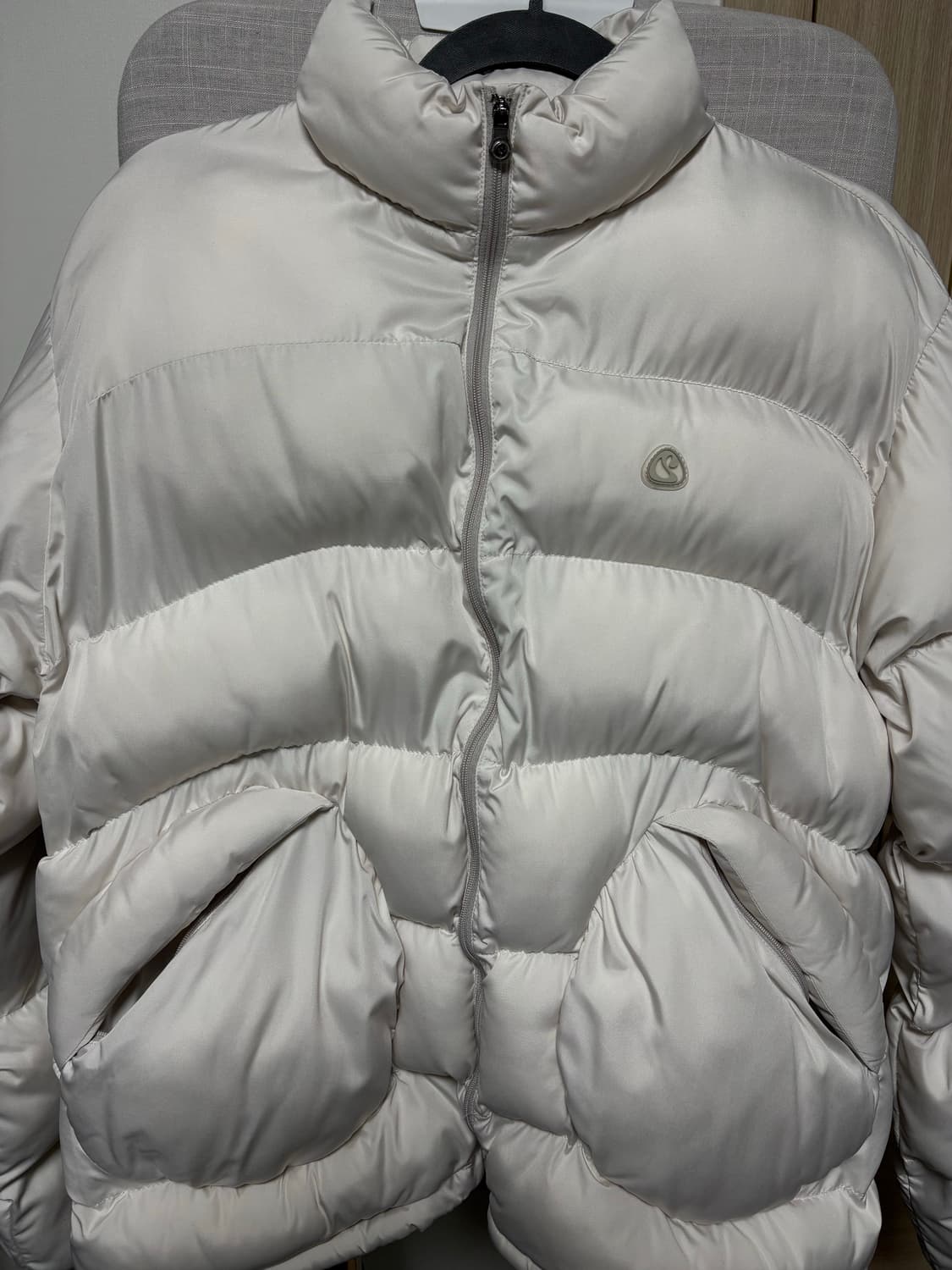 Coyseio/smarturbanuseful 22fw 패딩 아이보리 상품이미지2