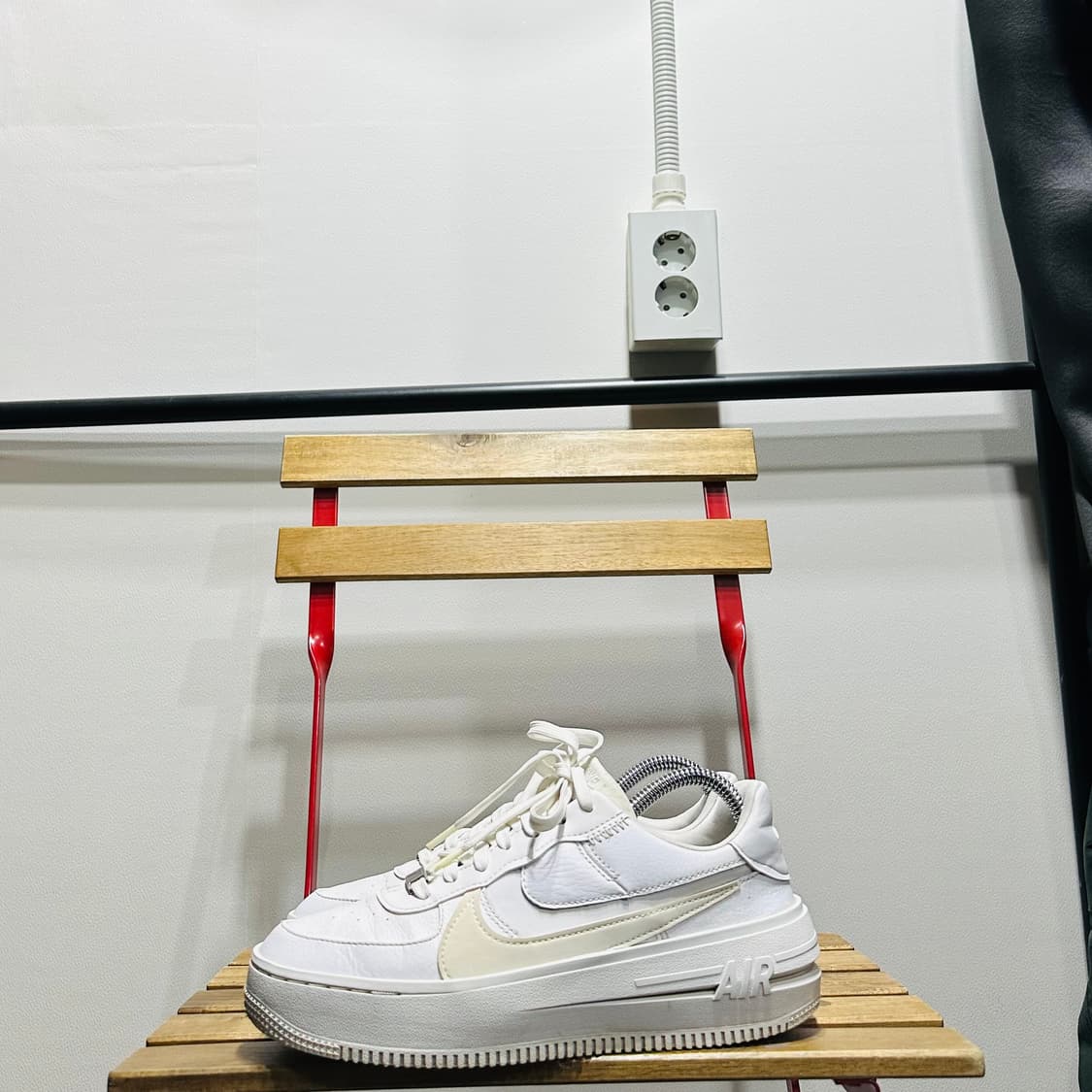 250) 나이키 운동화 남녀공용 신발 에어포스 1 플랫폼 상품이미지3