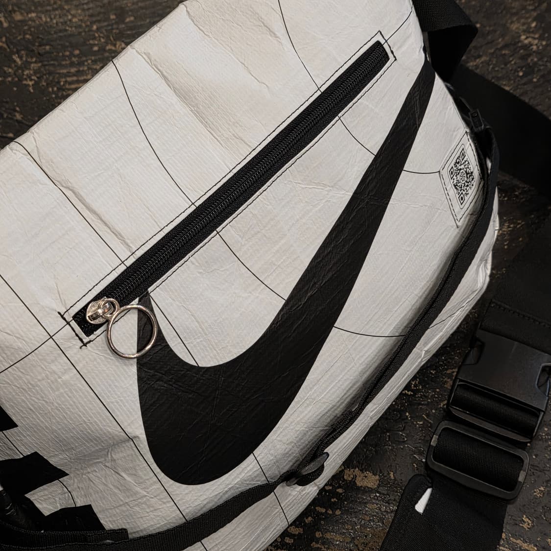 R) 나이키 리유저블 커스텀 메신저백 상품이미지6