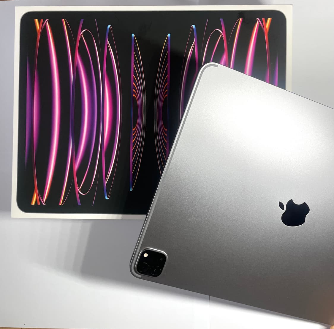 아이패드 프로 12.9 6세대 128GB + 애플펜슬 2세대 상품이미지1