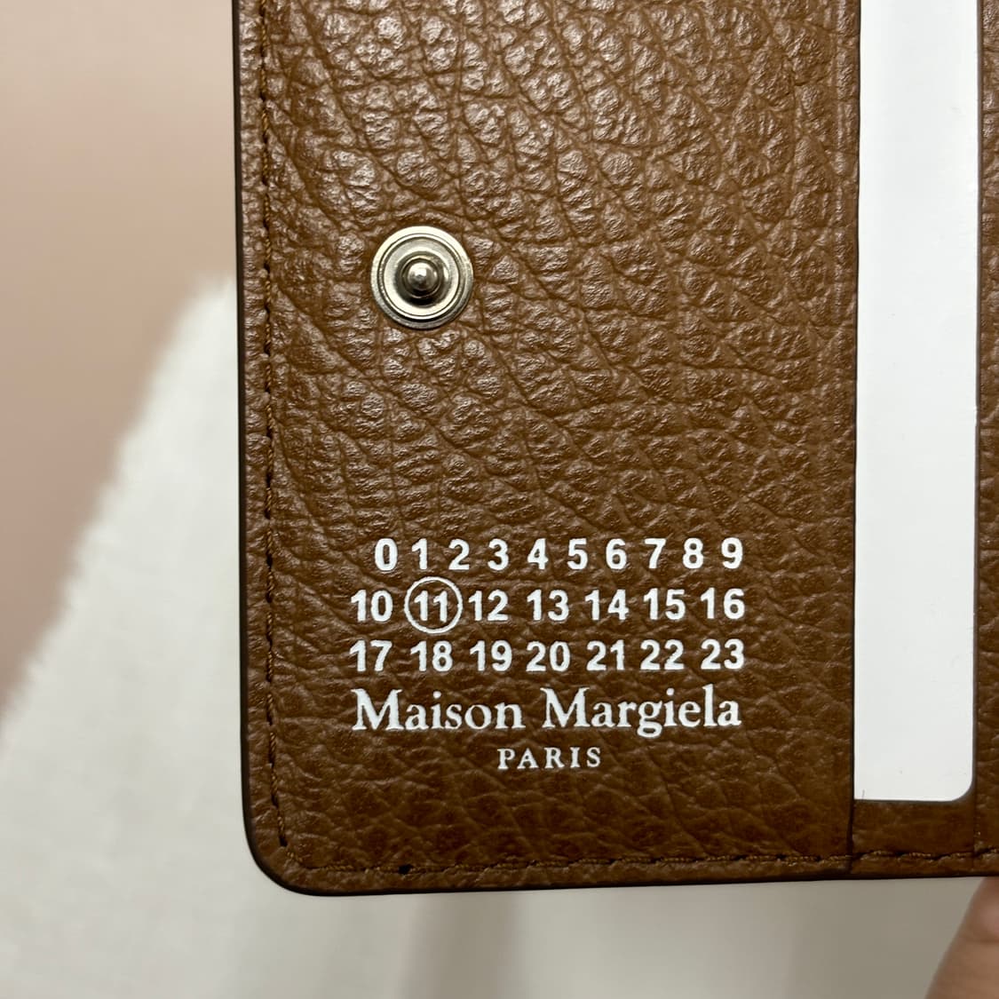 메종마르지엘라 체인 카드 지갑 브라운 풀박 상품이미지5