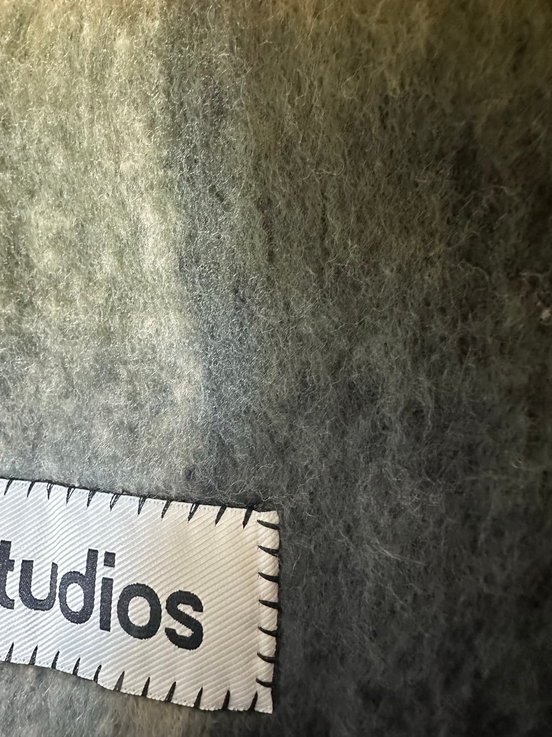 아크네 스튜디오 모헤어울머플러 그레이 남여공용 상품이미지3