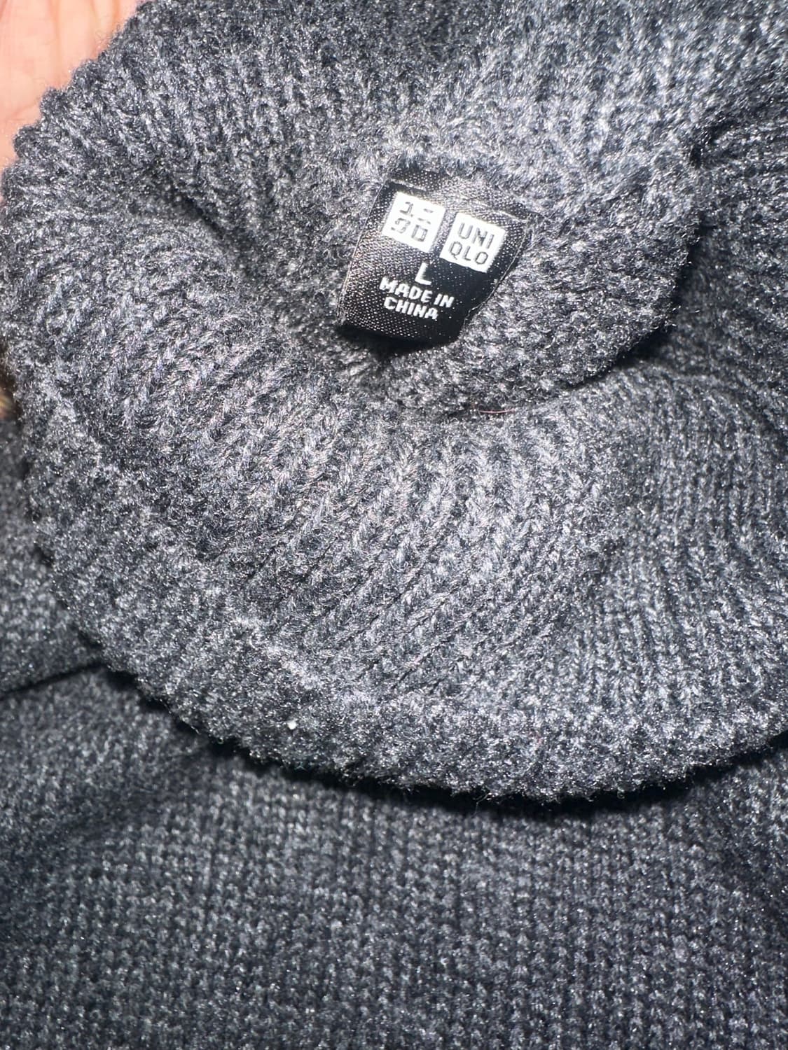 유니클로 터틀넥니트  상품이미지2