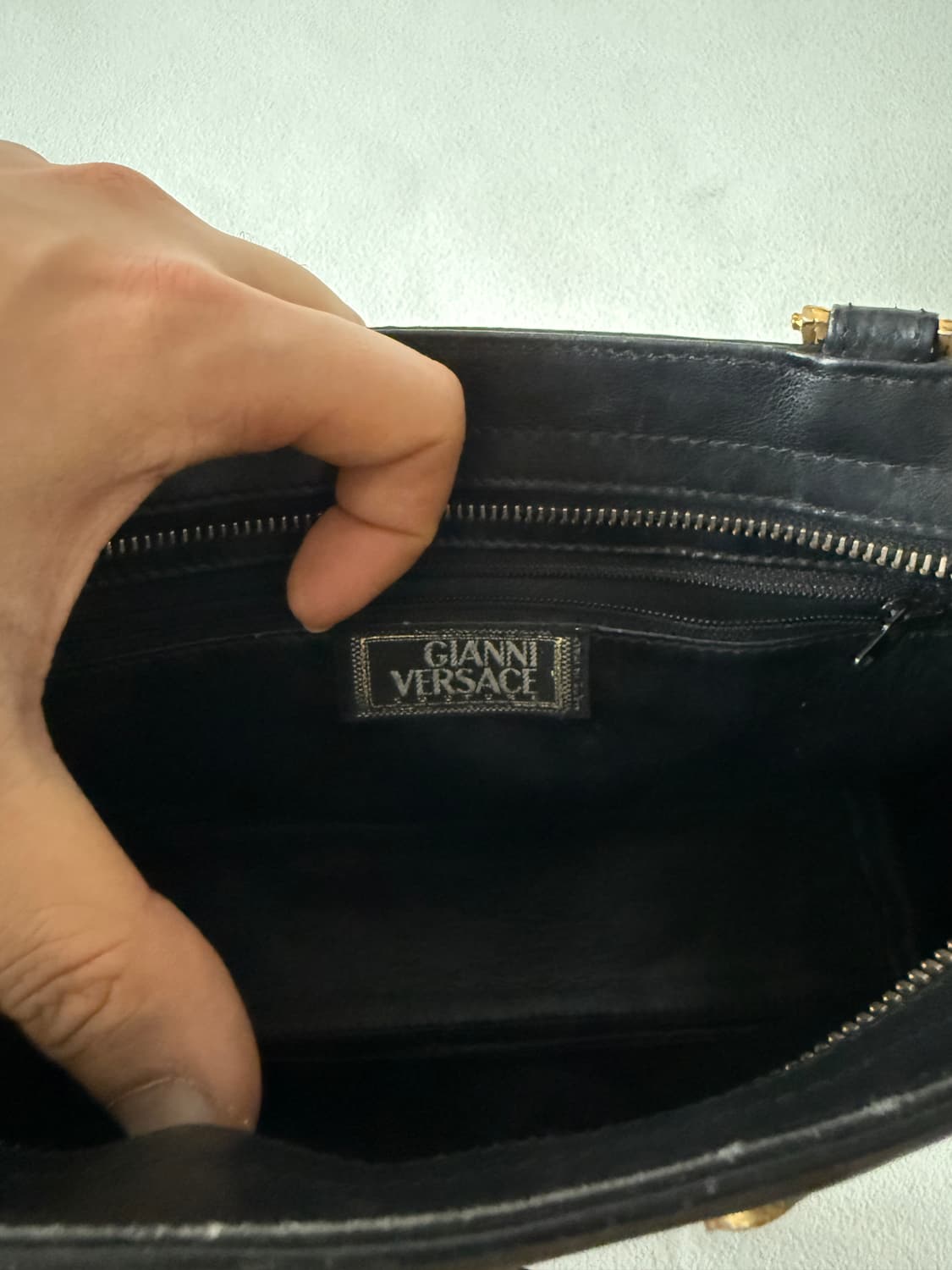 90's 지아니 베르사체(GIANNI VERSACE) 메두사 크로스백 상품이미지9