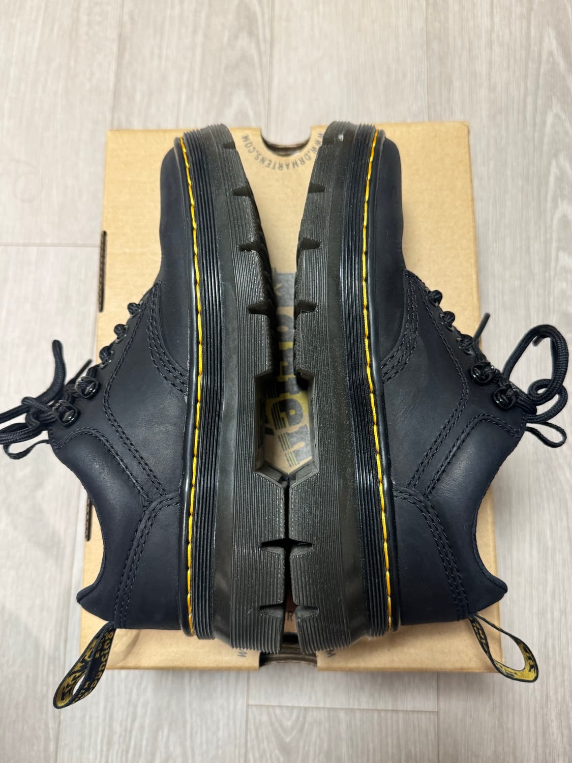 닥터마틴 리더 와이오밍 블랙 UK3 사이즈 220 상품이미지7