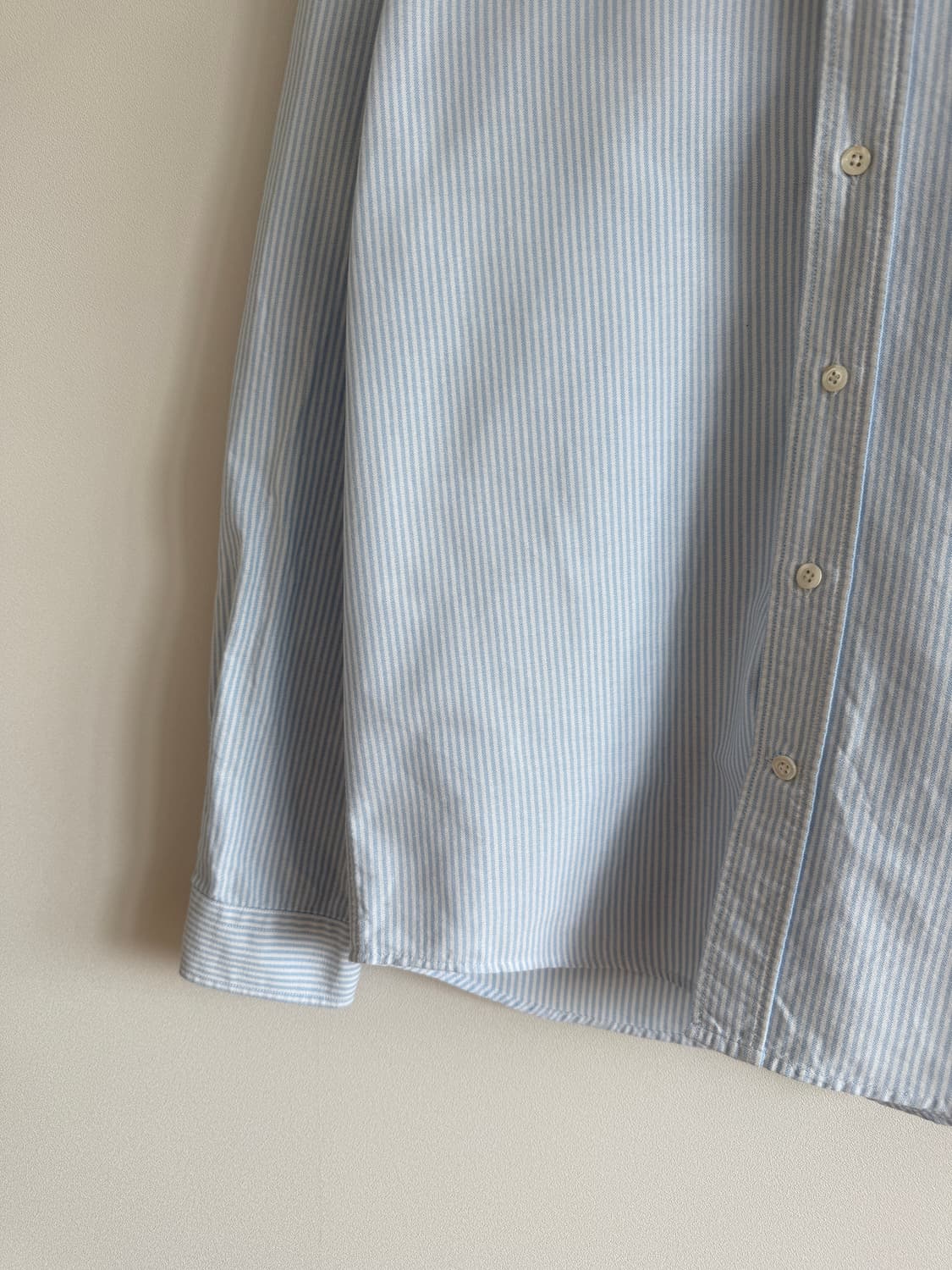 아미(ami) 핀스트라이프 옥스퍼드 셔츠 상품이미지3