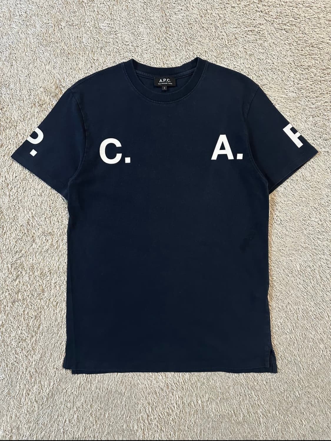 A.P.C 반팔티 (네이비) 아페쎄 반팔티 상품이미지1