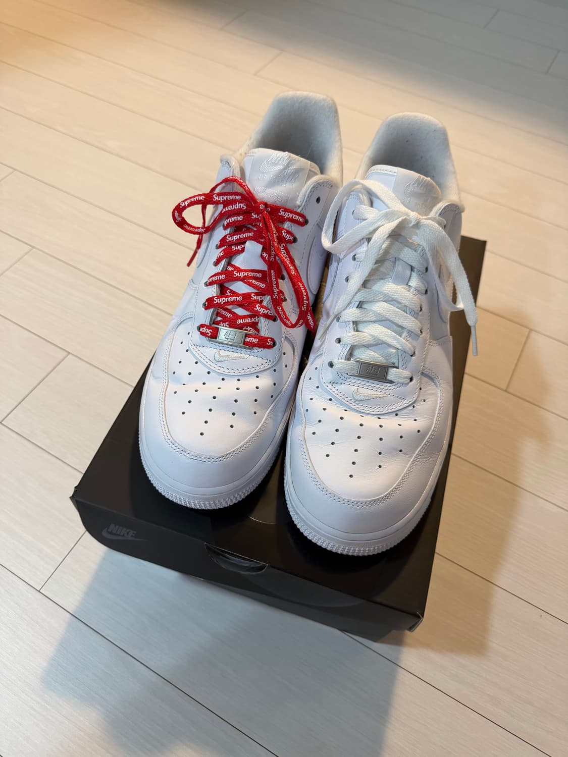 [285] 슈프림 에어포스 화이트 로우 상품이미지2