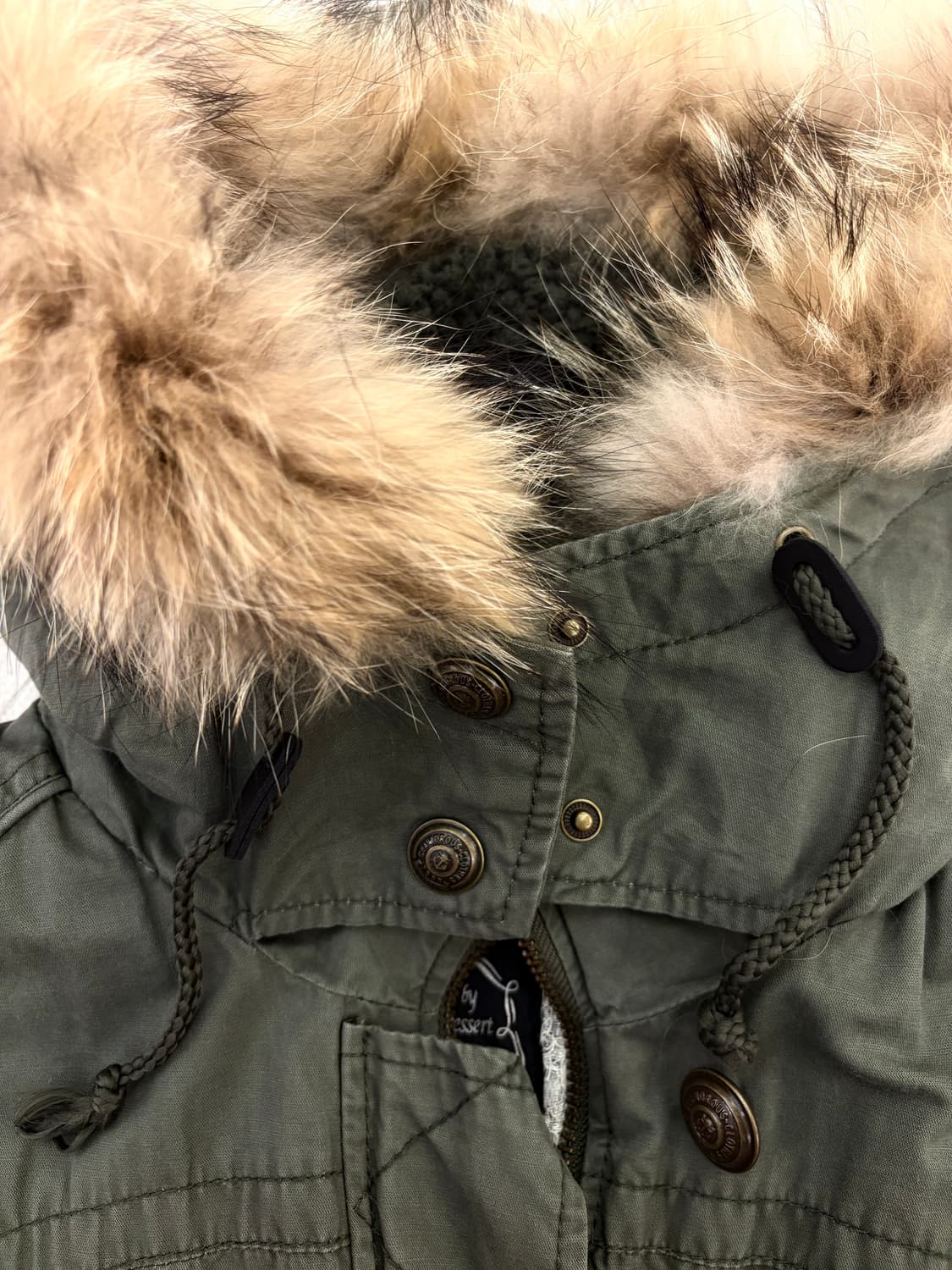 카키 퍼 점퍼 상품이미지6