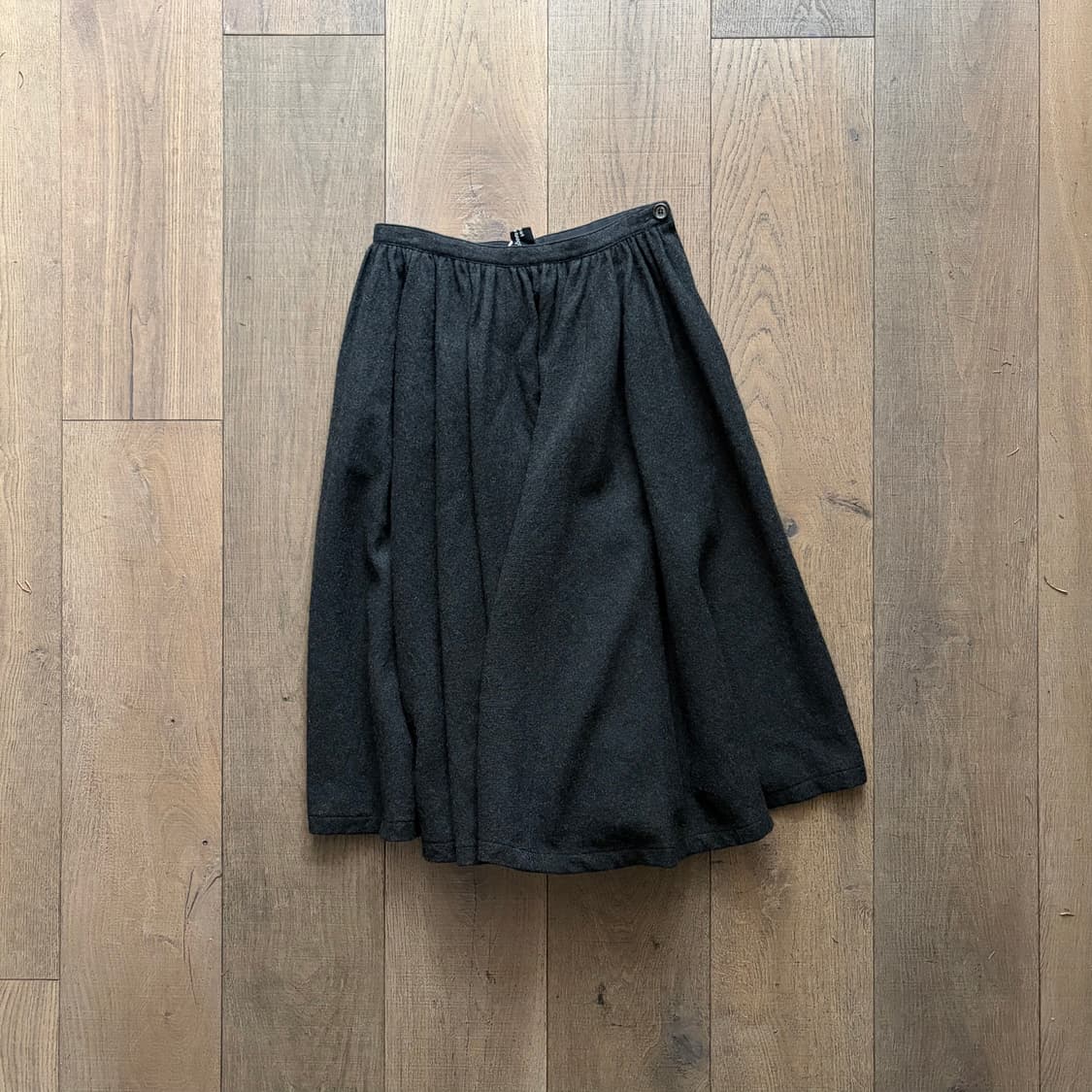 Shirring Volume Wool Skirt 상품이미지1