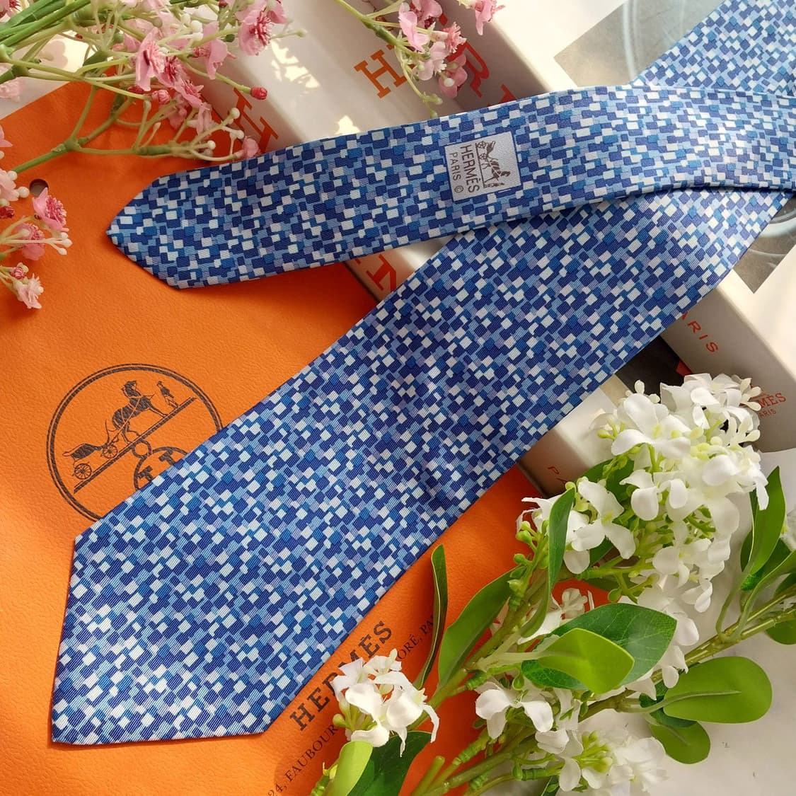 HERMES 에르메스 실크 블루 패턴 넥타이 9cm A+등급 K2276
 상품이미지3