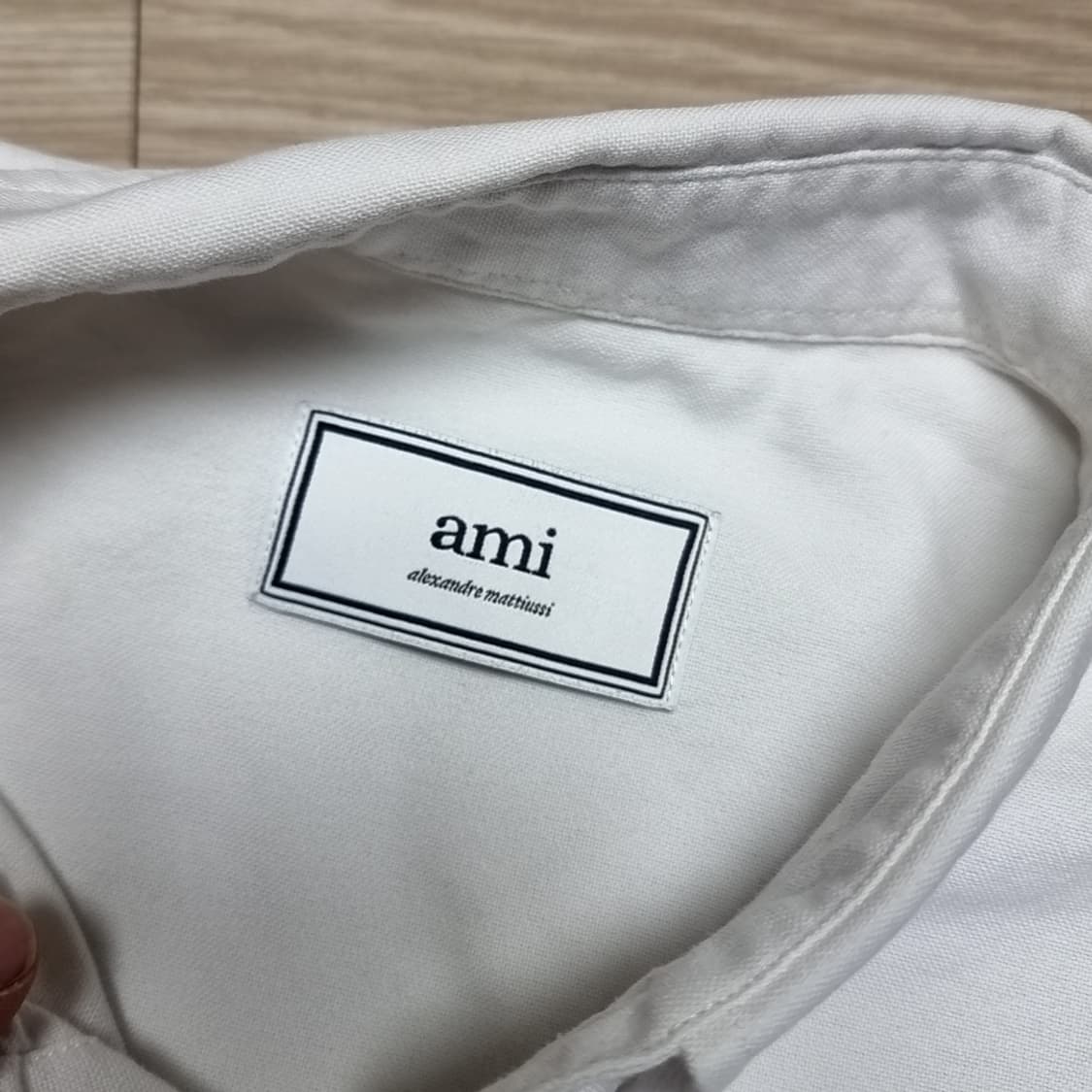 ami 아미 스마일 자수 셔츠 화이트(100) 상품이미지3