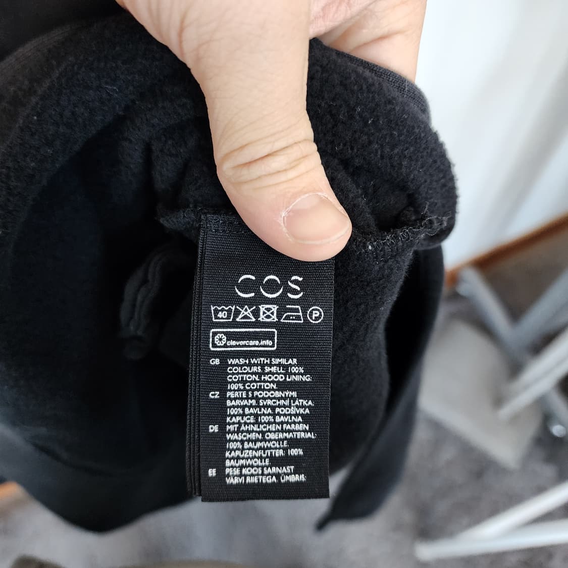 코스 블랙 후드 롱 원피스 상품이미지6