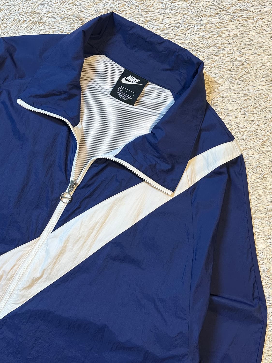 나이키 NIKE 빅스우시 우븐 배색 바람막이 자켓 네이비 상품이미지2