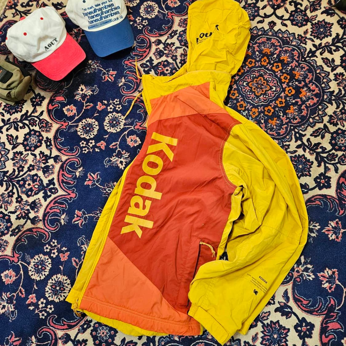 코닥(Kodak) 21FW 시그니처
빅로고 케이 바람막이 자켓
 상품이미지2