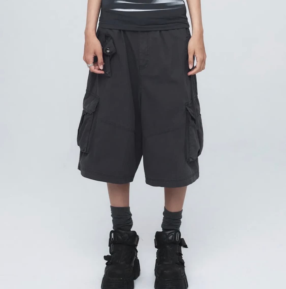 나체 WASHING CARGO HALF PANTS 차콜 사이즈0 상품이미지1