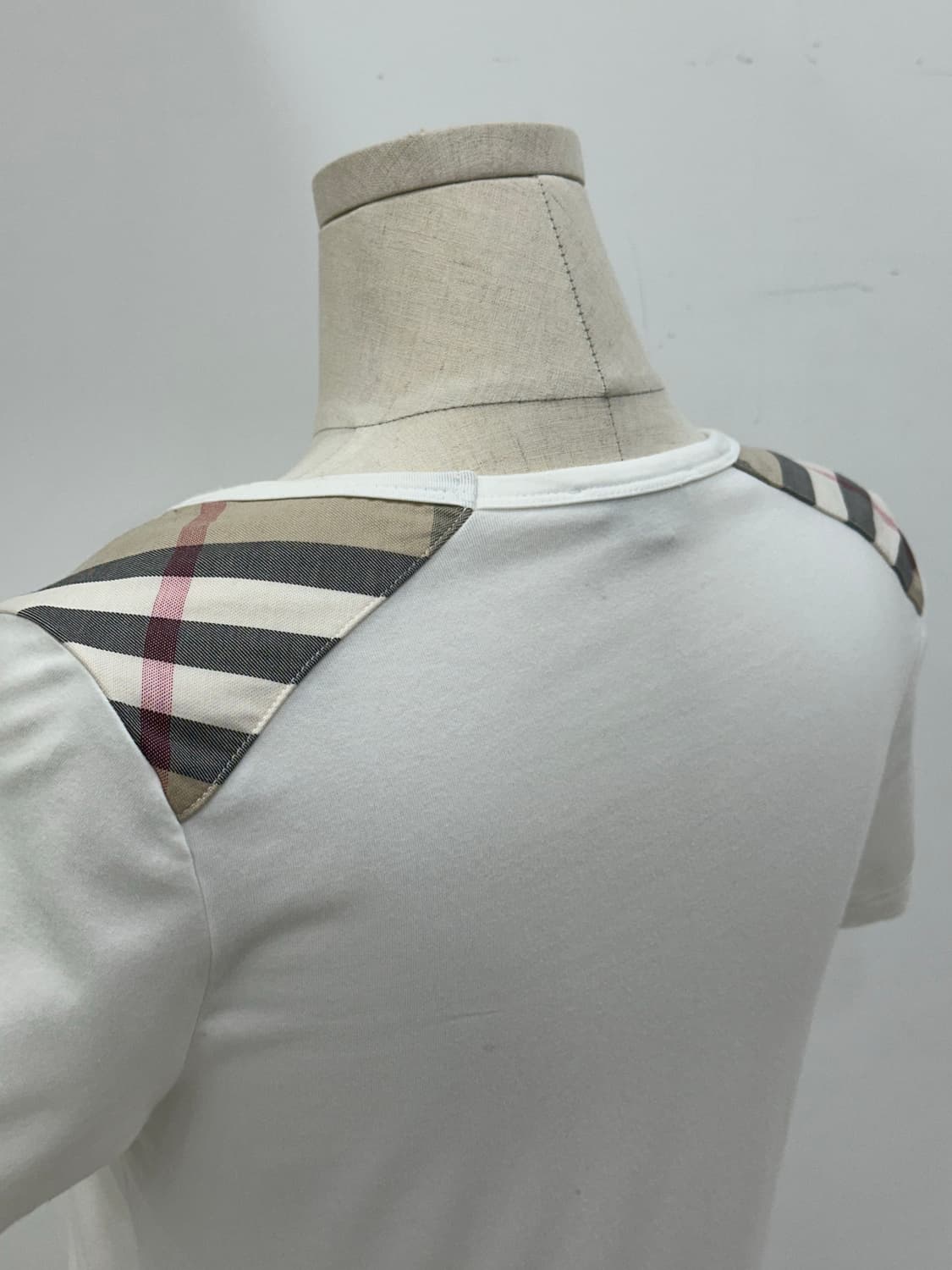 버버리 숄더 체크 반팔 상품이미지5