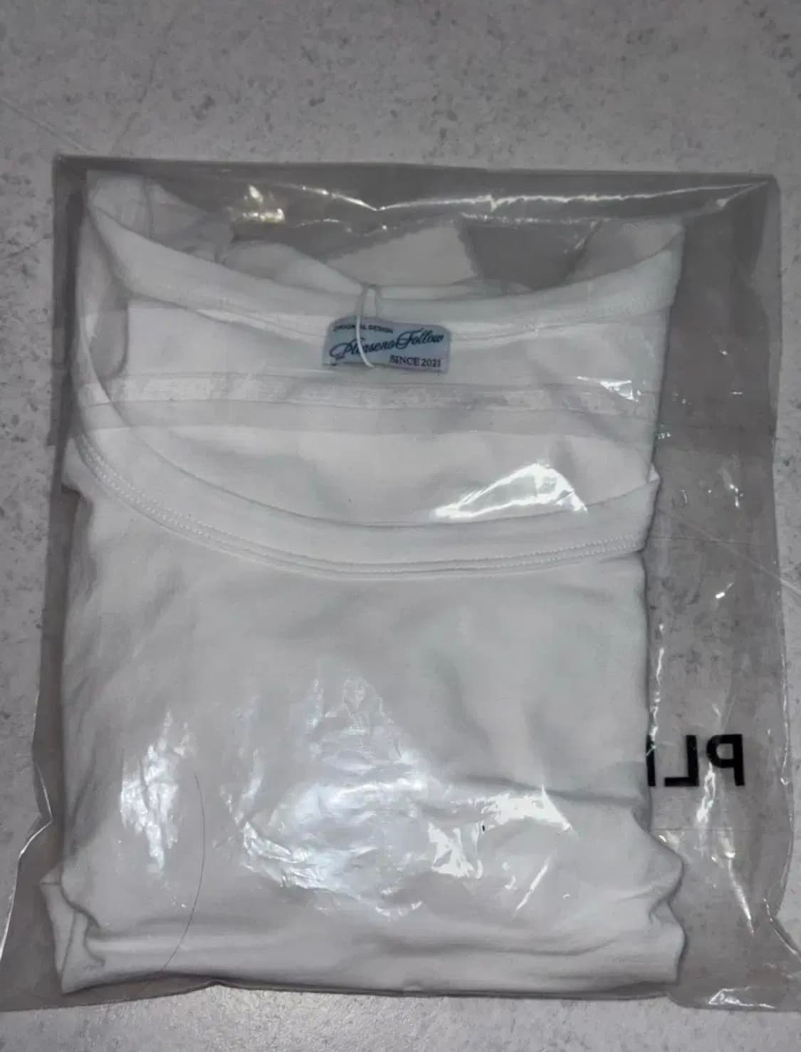 플리즈노팔로우 모모탑 화이트 상품이미지2