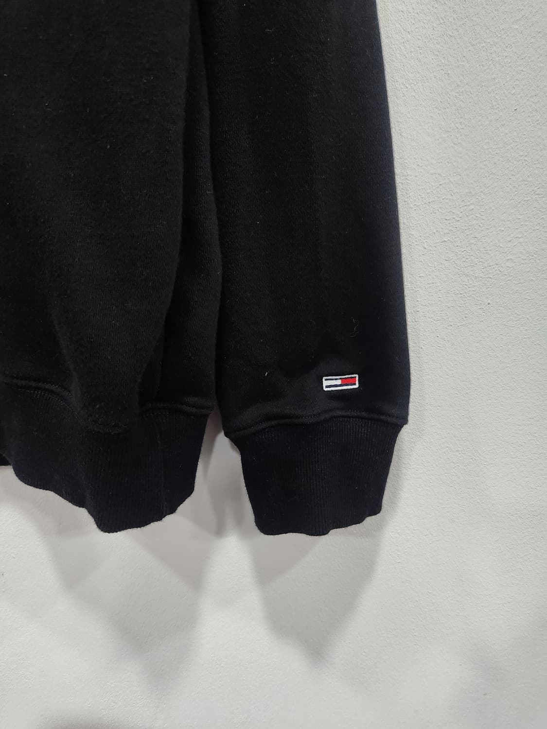 타메힐피거 타미진스 블랙 맨투맨 티셔츠 남성 100사이즈 상품이미지3