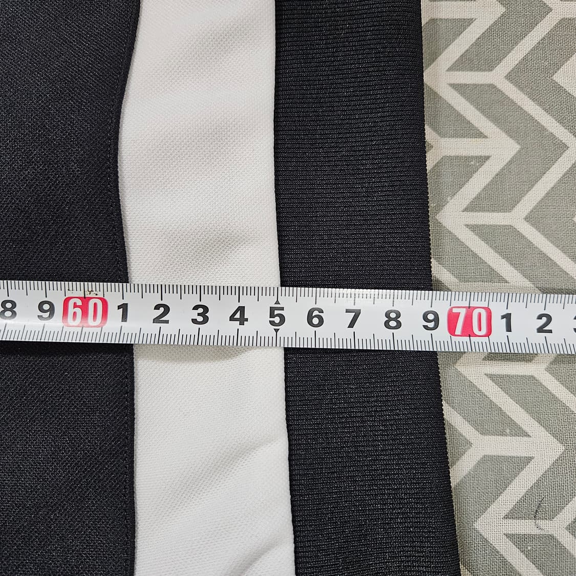 아디다스 검흰 져지 삼선 맨투맨 100 L 상품이미지5