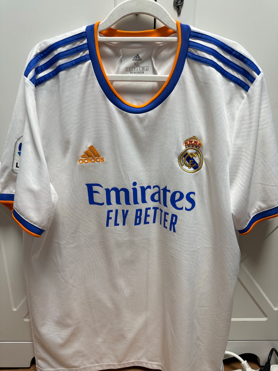 21-22 레알 마드리드 알라바 유니폼 상품이미지1