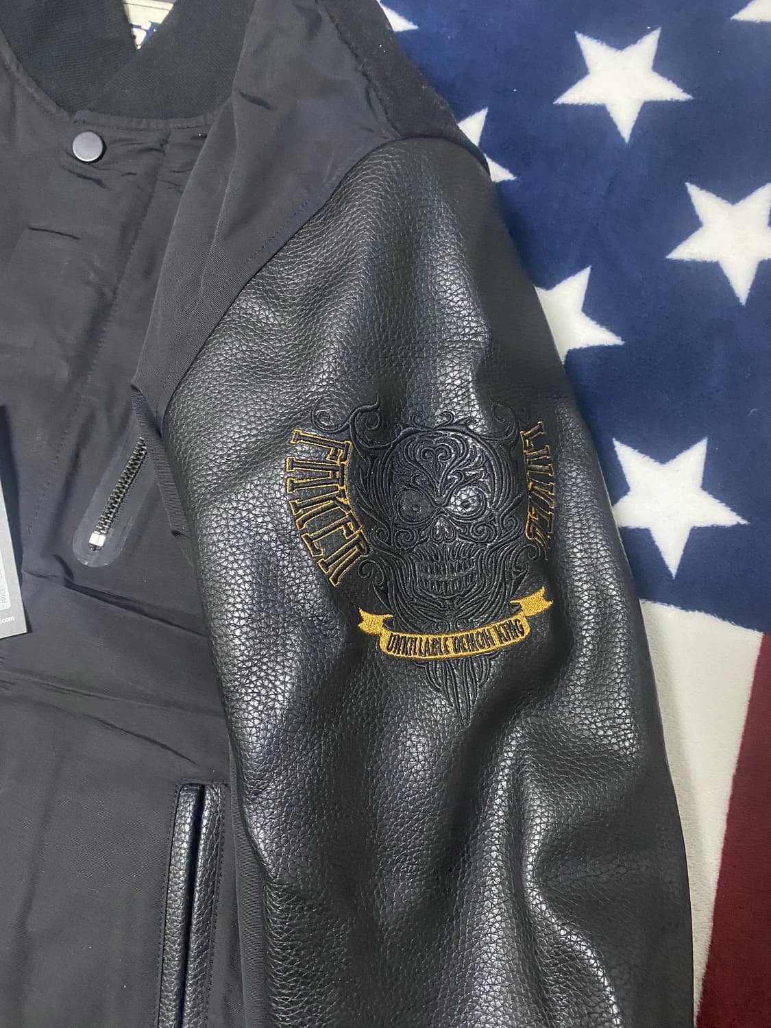 슈퍼플라이 페이커 한정판 가죽자켓 상품이미지2