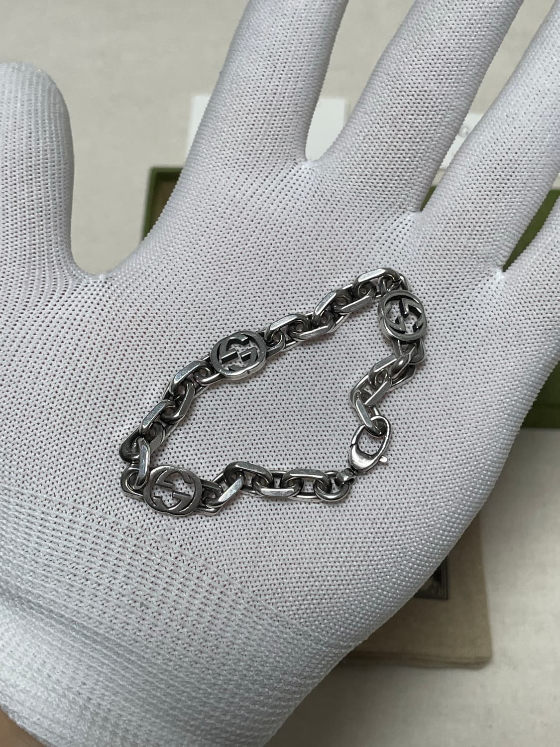 구찌 GG로고 인터로킹 팔찌 [16호] 상품이미지3