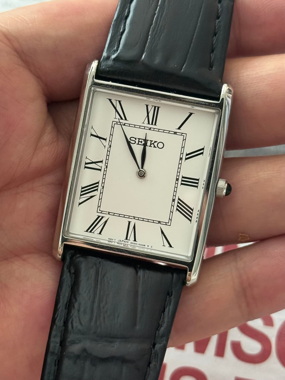 Seiko 세이코 Essentials Tank Quartz 상품이미지4