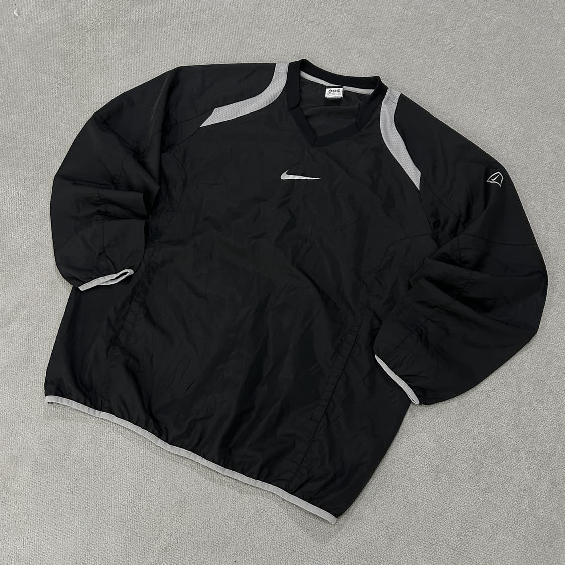 나이키 블랙 바람막이 V넥 풀오버 2XL 상품이미지1