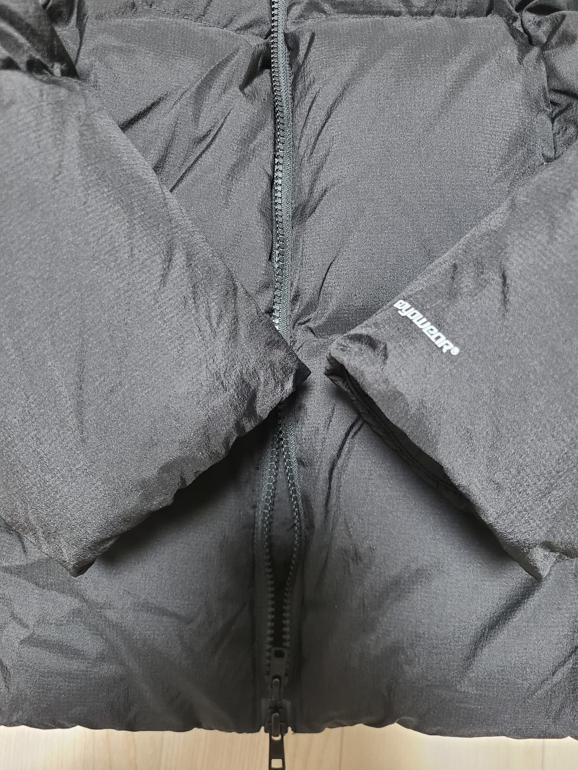 고요웨어 스너글 구스다운 패딩 공용 L 블랙  상품이미지4